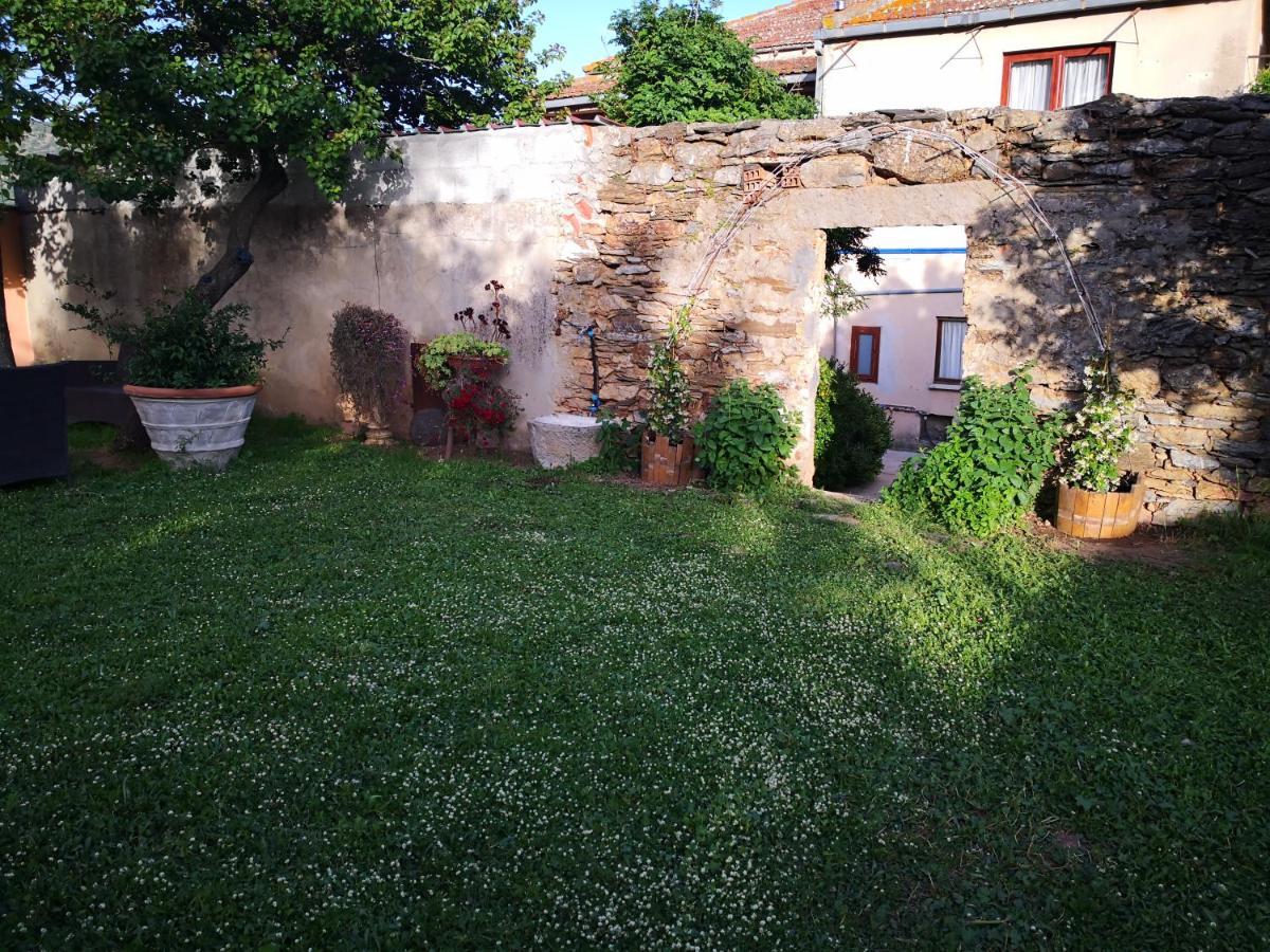 Zia Chiarina Acomodação com café da manhã San Nicolo Gerrei Exterior foto