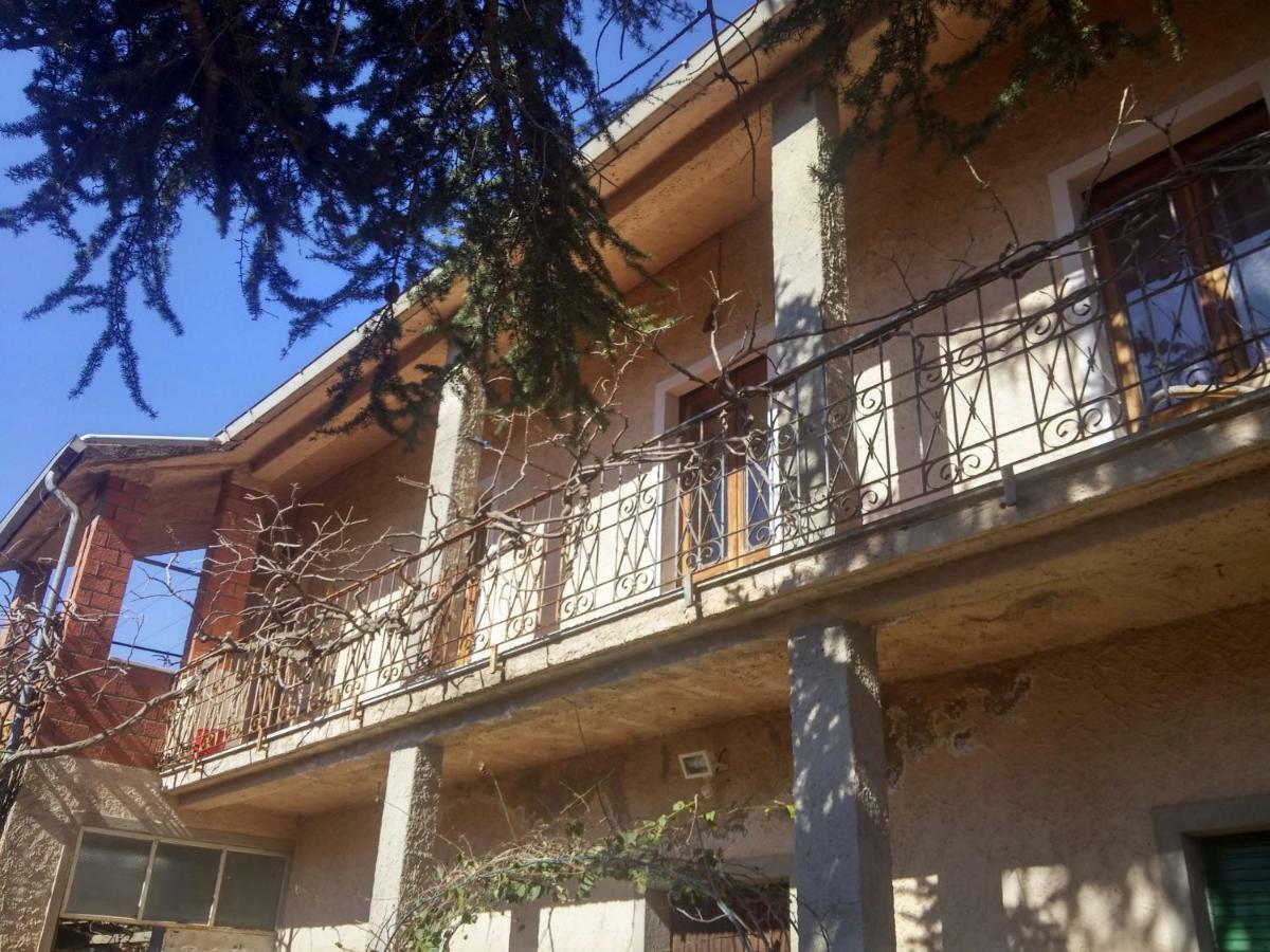 Zia Chiarina Acomodação com café da manhã San Nicolo Gerrei Exterior foto
